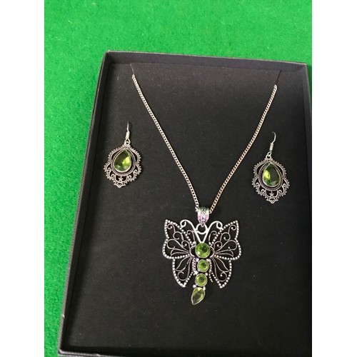 246 - BOXED 925 SILVER NECKLACE & EARINGS SET PERIDOT