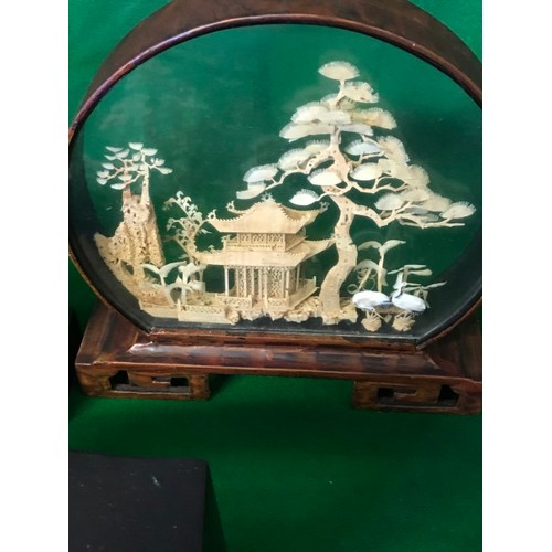 318 - 5 X CASED ORIENTAL CHINESE CORK SCENES - LARGEST MEASURES 22CMS X 23CMS H