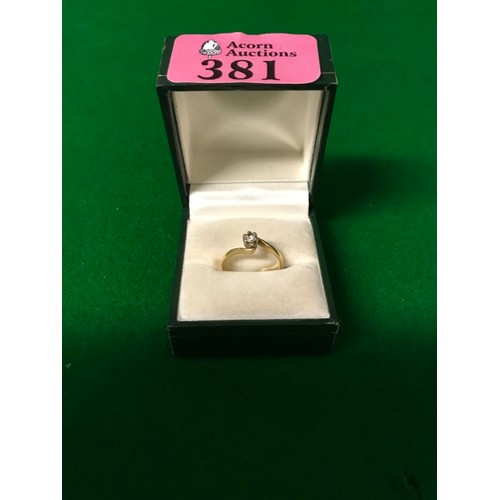 381 - 18CT GOLD SIGLE DIAMOND SOLITAIRE RING - OVERALL WEIGHT 2GRMS