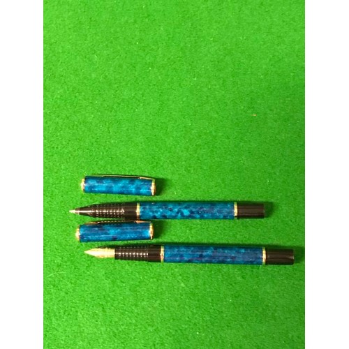 403 - LOVELY BOXED WATERMAN PEN SET