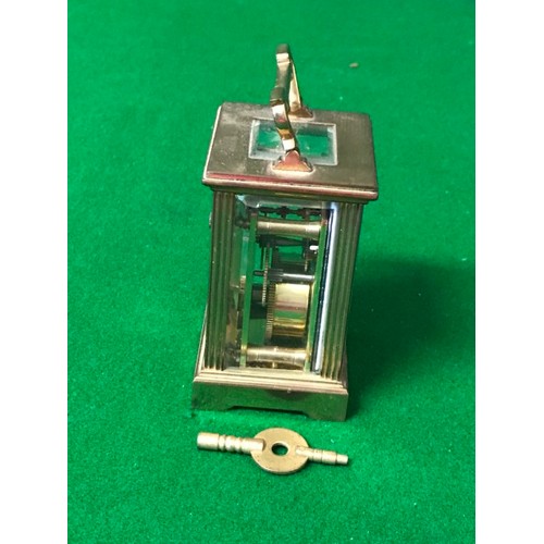 467 - LOVLEY SMALL CARRIAGE CLOCK WITH GLASS VIEWING PANELS TO SIDE & TOP - WITH KEY - CLOCKS & WATCHES AR... 