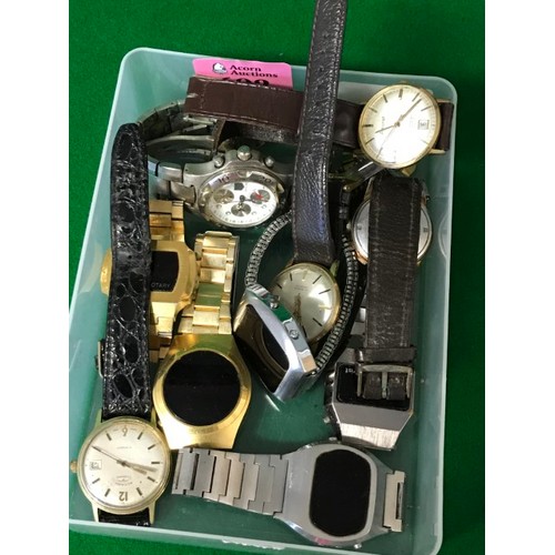 692 - BOX OF MIXED GENTS WATCHES - SOME DIGITAL - WATCHES & CLOCKS ARE NOT TESTED