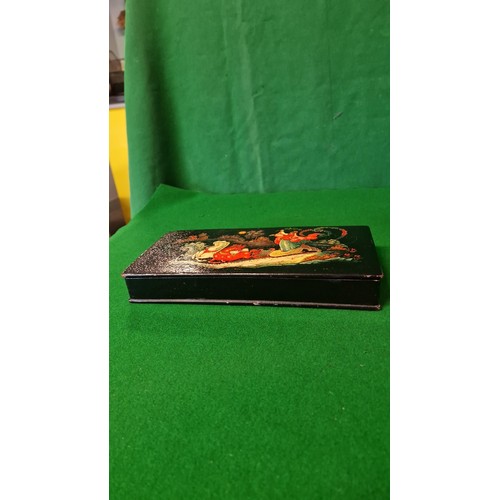 67 - LOVELY LARGE RUSSIAN BLACK LACQUERED BOX - SIGNED IN 3 PLACES - SOME SLIGHT DAMAGE TO EDGES
