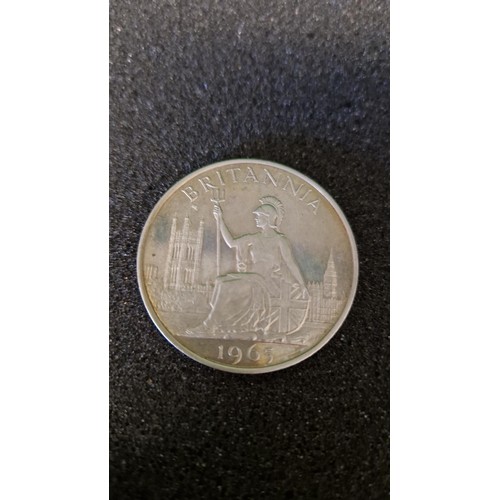 71 - 1965 SILVER BRITISH EXHIBITION TOKYO MEDAL