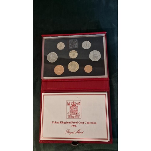141 - CASED SET OF ROYAL MINT 1986 UK PROOF COIN COLLECTION WITH CERT