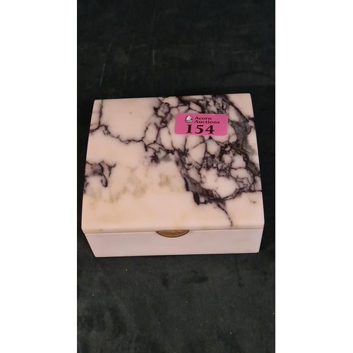 154 - 1970 MARBLE CIGARETTE BOX WITH PLAQUE INSIDE WHICH READS 