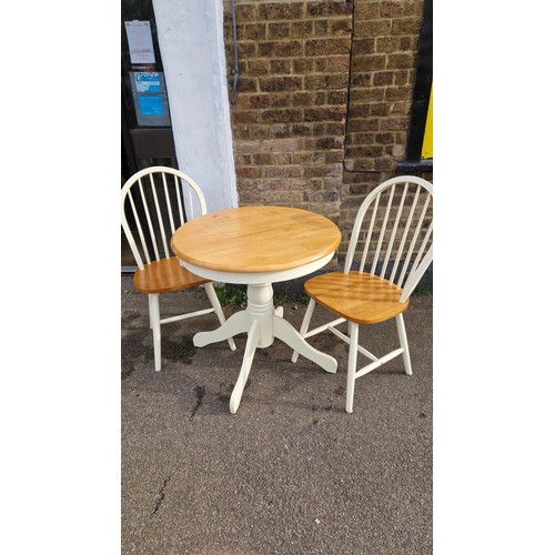 59 - LOVELY CIRCULAR KITCHEN TABLE AND 2 X MATCHING CHAIRS - COLLECTION ONLY OR ARRANGE OWN COURIER