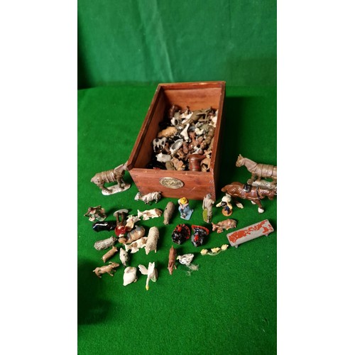 259 - LARGE QTY OF LOVELY VINTAGE DIECAST ANIMALS ETC