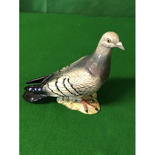 431 - LOVELY BESWICK 1383 PIGEON - 15CMS H