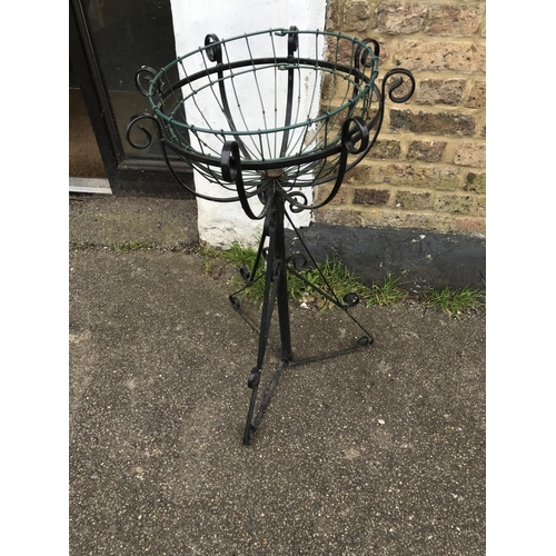 640 - METAL GARDEN PLANT BASKET STAND - 80CMS H - SIGNS OF USE