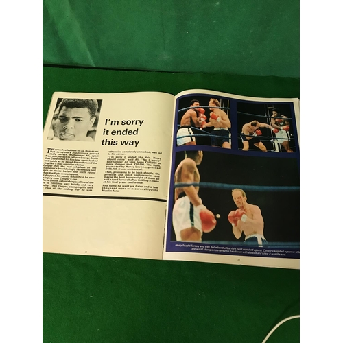 700 - 1966 WORLD CUP MAGAZINE WITH A 1959 AUTOGRAPHED MARTY WILDE PAMPHLET