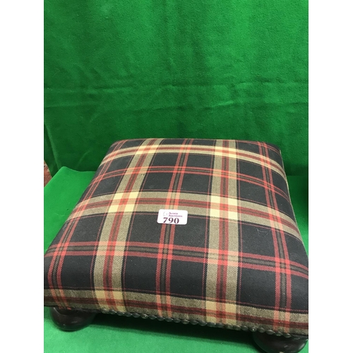 790 - VINTAGE FOOTSTOOL WITH TARTAN UPHOLTRY TO TOP & ON 4 BUN FEET - 16CS H X 35CMS DIA