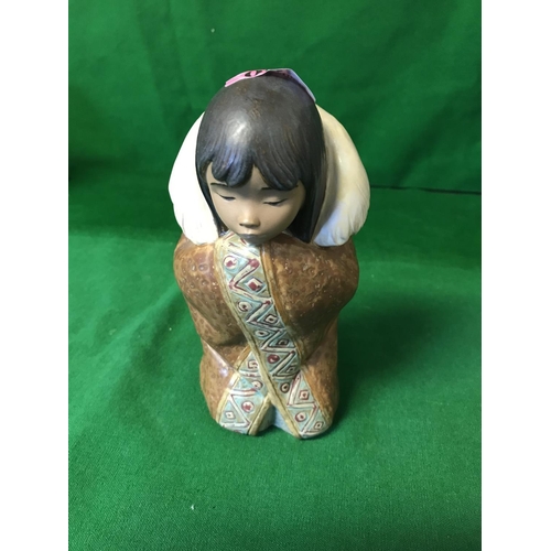 68 - LOVELY LLADRO ESKIMO - APPROX 20CMS H