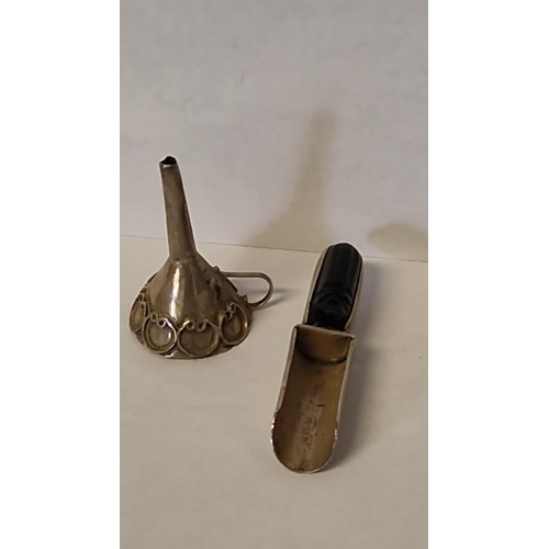 100 - 925 SILVER MINIATURE FUNNEL & SCOOP