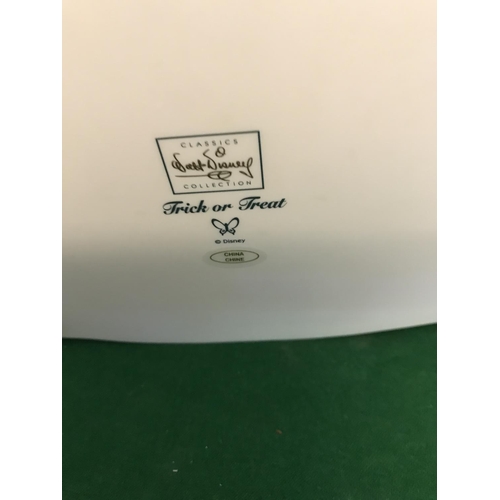 82 - LARGE BOXED DISNEY 