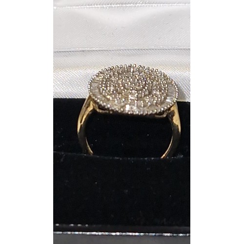 82 - 9CT GOLD DIAMOND CLUSTER RING - 1 X STONE MISSING AND SOME CHIPPED - RING SIZE O