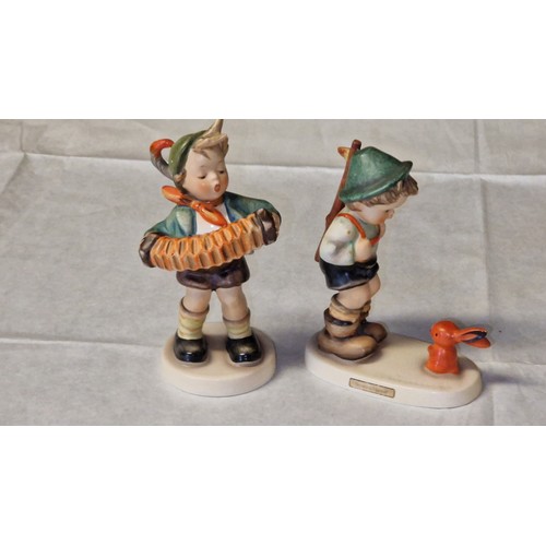 137 - 2 X LOVELY VINTAGE HUMMEL FIGURES - SENSITIVE HUNTER & BOY PLAYING ACCORDIAN - VERY SMALL CHIP TO TO... 