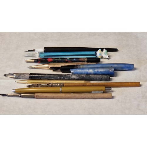 216 - QTY OF VARIOUS PENS INC OSMEROID, PAPERMATE, CONWAY STEWART ETC