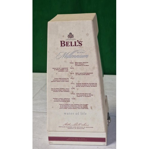 336 - COLLECTORS BOXED BELLS UNOPENED EXTRA SPECIAL MILLENIUM 2000 WHISKY