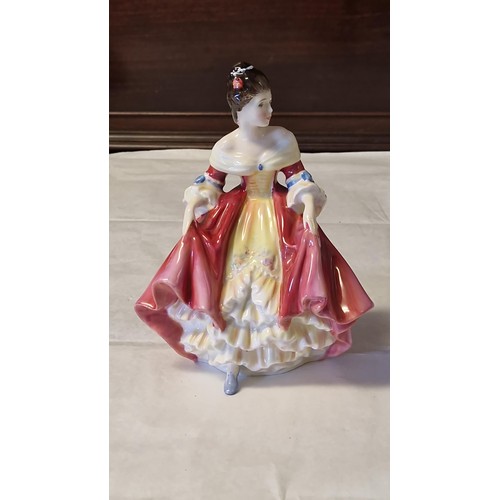 389 - LOVELY ROYAL DOULTON FIGURE 