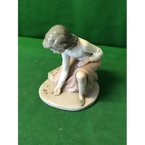 411 - NAO FIGURE - 18CMS H