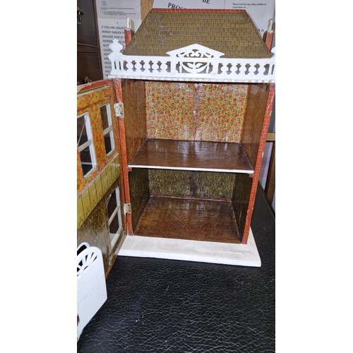 23 - SMALL GEORGIEN STYLE DOLLS HOUSE WITH 2 ROOMS INSIDE - 40CMS X 33CMS X 58CMS H COLLECTION ONLY OR AR... 