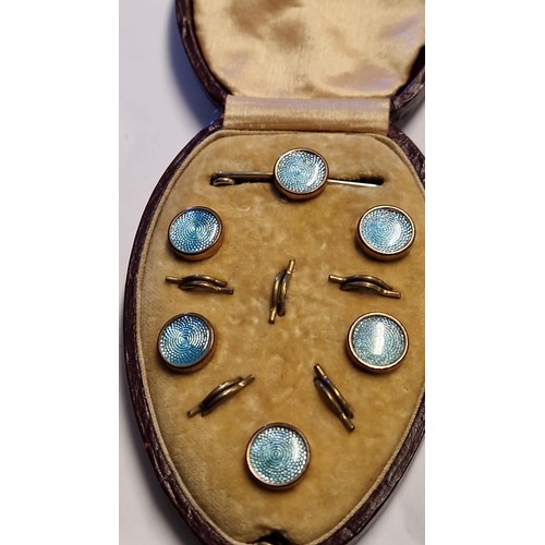 166 - STUNNING VINTAGE BLUE GUILLOCHE ENAMEL BROOCH & BUTTON SET - IN ORIGINAL BOX