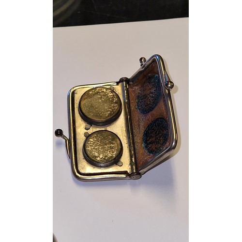 241 - LOVELY VINTAGE EPNS SMALL PURSE & SOVEREIGN HOLDER