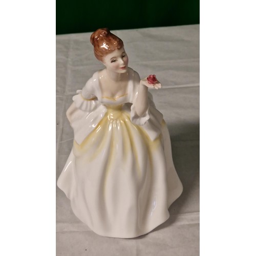 427 - LARGE ROYAL DOULTON FLOWER OF LOVE