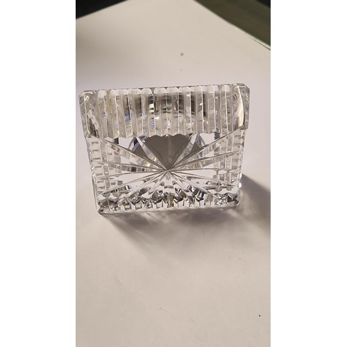 438 - LOVELY SMALL COLLECTABLE WATERFORD CRYSTAL CLOCK - 8CMS X 6CMS H - CLOCKS AND WATCHES ARE NOT TESTED