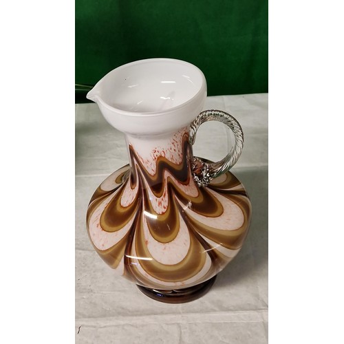 768 - VINTAGE OPALINE ITALIAN GLASS 1970s VASE / PITCHER IN BROWN & WHITE BY CARLO MORETTI  - STANDS 24CMS... 