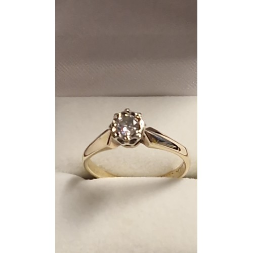 67 - BEAUTIFUL 9CT GOLD DIAMOND RING - DIAMOND APPROX 1/4CT - RING SIZE P - BOXED