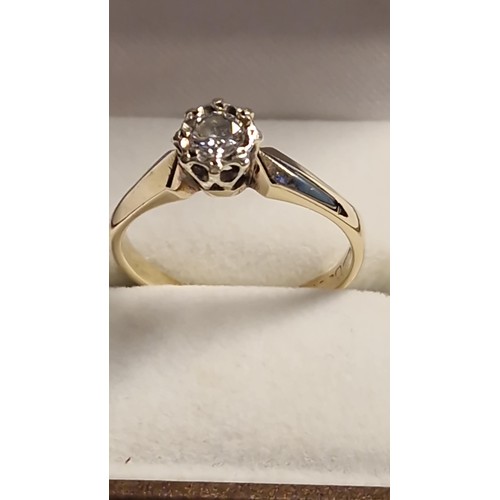 67 - BEAUTIFUL 9CT GOLD DIAMOND RING - DIAMOND APPROX 1/4CT - RING SIZE P - BOXED