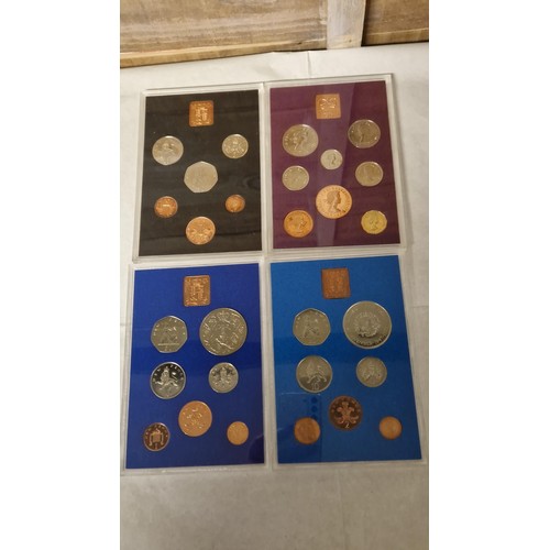 73 - 4 X COINAGE SETS FROM 1970, 1971, 1972 AND 1977 GREAT BRITAIN & NORTHERN IRELAND