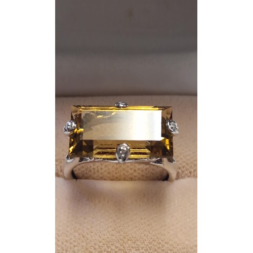 93 - STUNNING SILVER CITRINE & DIAMONDS RING - RING SIZE R