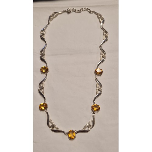 89 - BEAUTIFUL STERLING SILVER & CITRINE NECKLACE