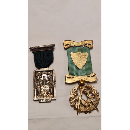 126 - QTY OF MASONIC GRAND LODGE JEWEL & A SILVER GILT JEWEL