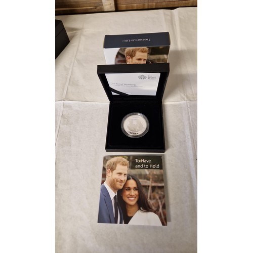 176 - BOXED ROYAL MINT 2018 THE ROYAL WEDDING UK £5 SILVER PROOF PIEDFORT COIN WITH CERTIFICATE ETC