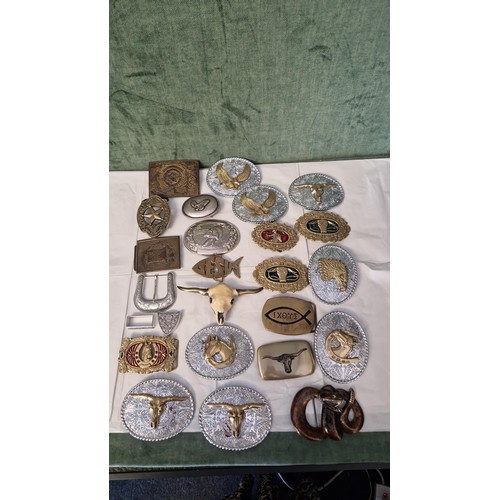 247 - 24 X VARIOUS BELT BUCKLES INC SOME MADE BY BARRON BUCKLES