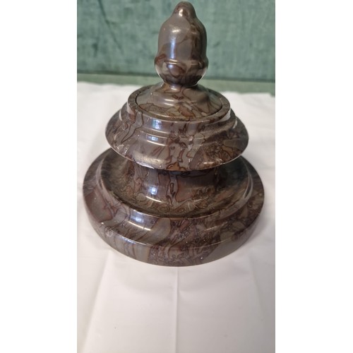 274 - HEAVY MARBLE DESK INKWELL - 13CMS H
