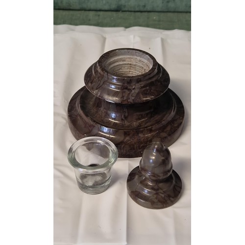 274 - HEAVY MARBLE DESK INKWELL - 13CMS H