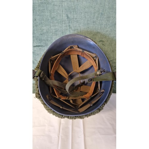 318 - WW11 AMERICAN INFANTRY HELMET WITH CAMOUFLAGE NETTING & LINER