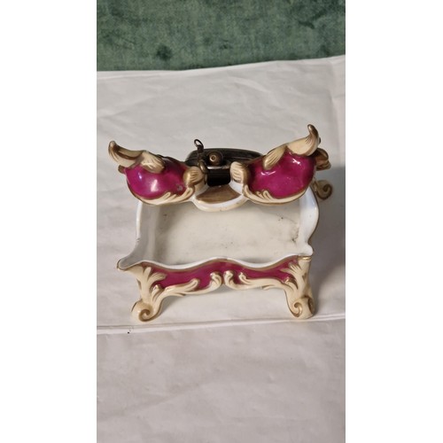 320 - BEAUTIFUL EARLY 19TH / 20TH CENTURY PORCELAIN WATCH HOLDER WITH A SILVER POCKET WATCH AWW & CO - 12C... 