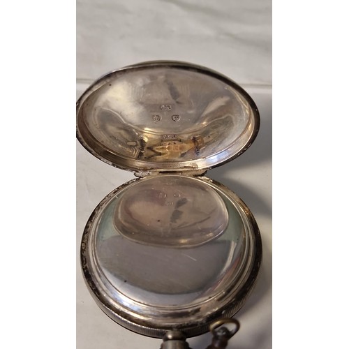 320 - BEAUTIFUL EARLY 19TH / 20TH CENTURY PORCELAIN WATCH HOLDER WITH A SILVER POCKET WATCH AWW & CO - 12C... 