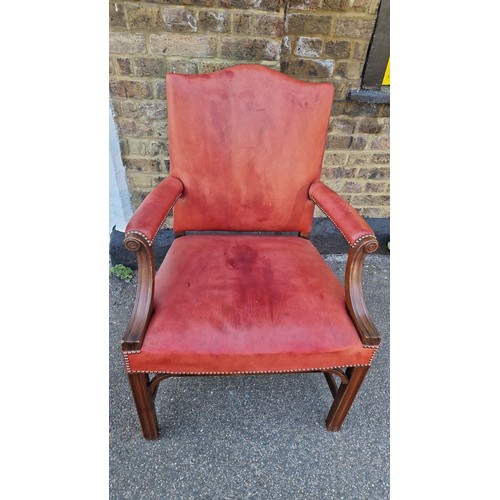 Lot 469       