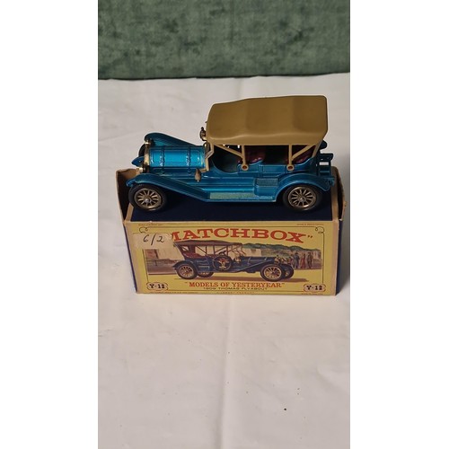 Lot 305       