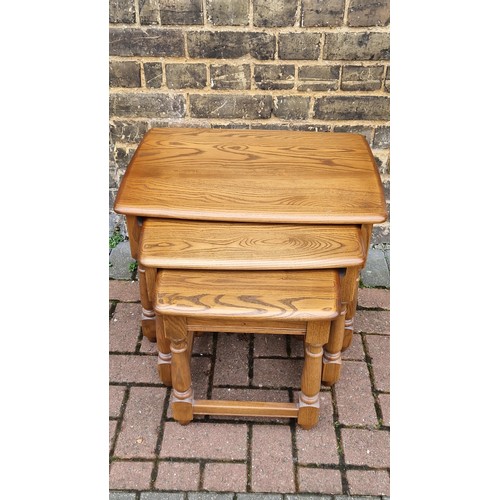 LOVELY ERCOL NEST OF 3 TABLES WITH ERCOL STICKER - GOOD CONDITION ...