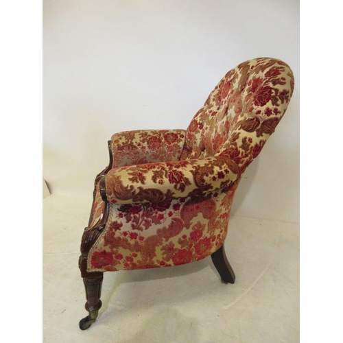 119 - A good Victorian carved mahogany drawing room chair raised on turned legs. (Probably Irish) Circa 18... 