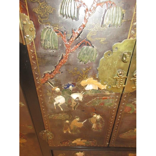 223 - A fine Chinese drawing room cabinet, the base section inlaid with figures in landscapes. H. 79