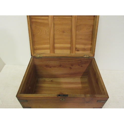 284 - A camphor wood storage chest with carrying handles.
W.26